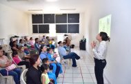 DIF Zamora refuerza valores en familias a través de plática en CEDECO Jacinto López