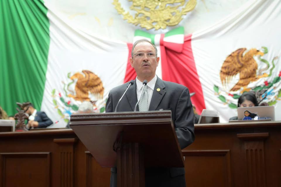 David Martínez Gowman plantea reforma al Código Penal para una vida libre de violencia para las mujeres