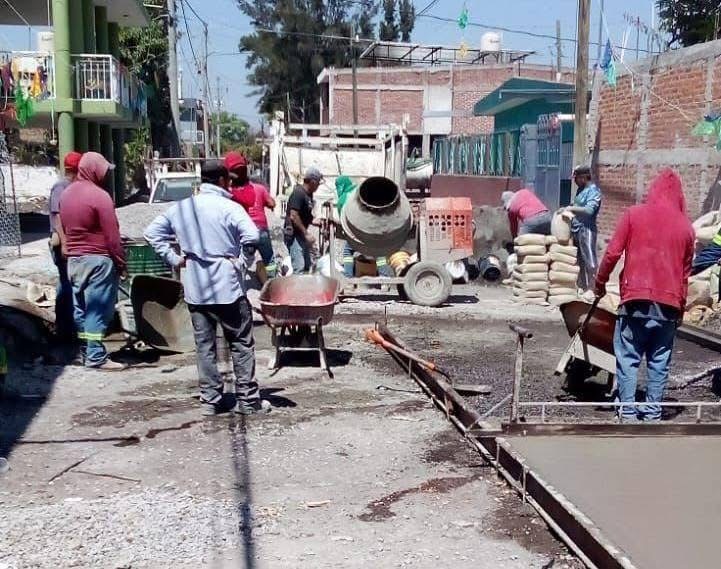 La obra de mejoramiento integral de la calle Vicente Guerrero en Romero de Guzmán registra un avance del 80 por ciento