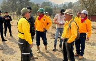 Trabaja Gobierno de Michoacán en contención de incendio en Zinapécuaro