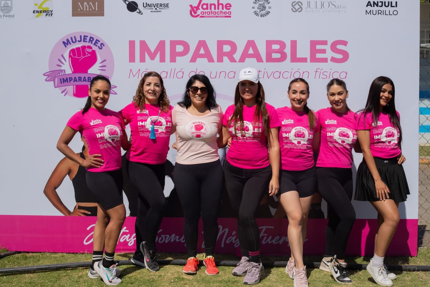 Juntas Somos Más Fuertes: Vanhe Caratachea