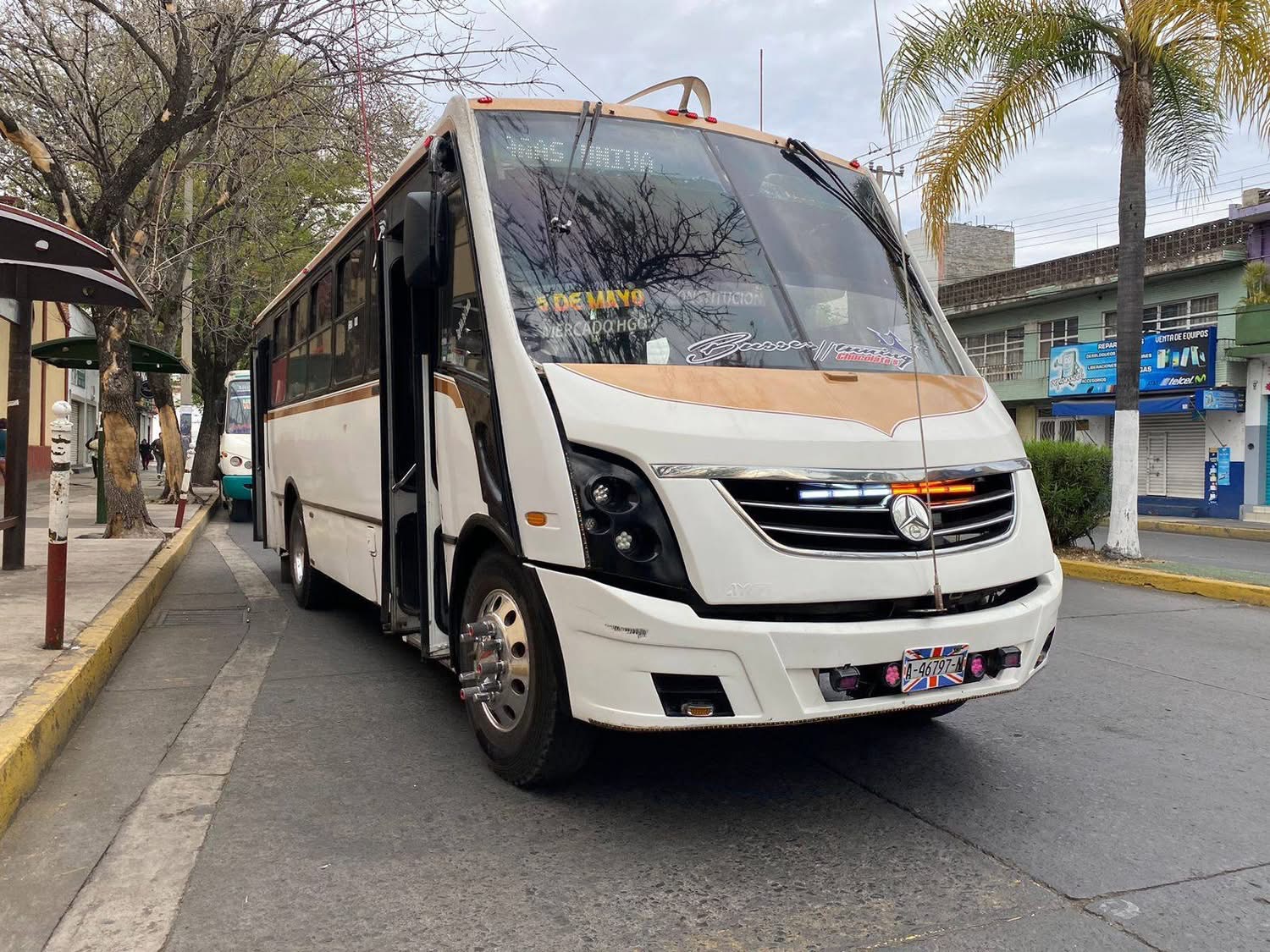 Hoy taxistas y camioneros realizarán cierres a la circulación vial