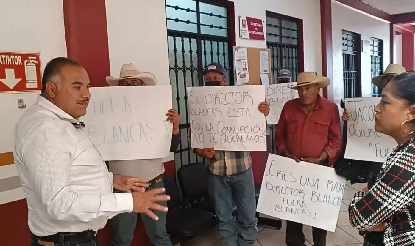 Habitantes de Jacona piden destitución del director de seguridad pública