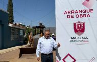 Ponen en marcha introducción de drenaje en calle Las Fuentes de Jacona