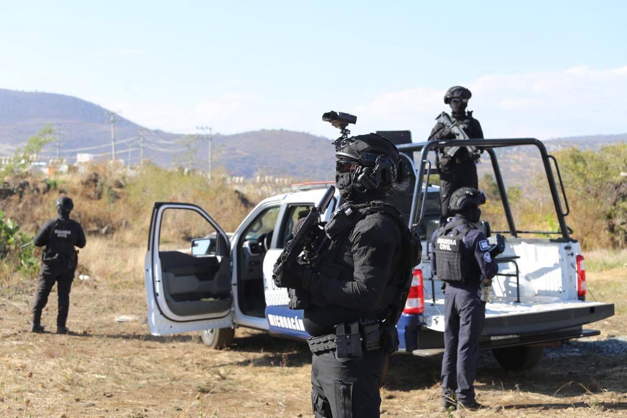 Dos detenidos con órdenes de aprehensión por secuestro y robo de vehículo: SSP