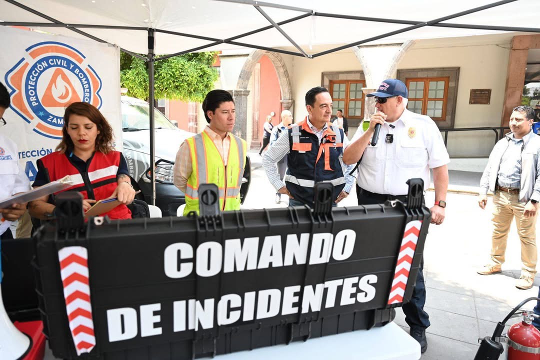 Realizan simulacro para generar conciencia y prevención ante sismos
