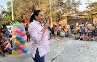 Continúa Adriana Campos Huirache celebrando a las y los niños de Jacona