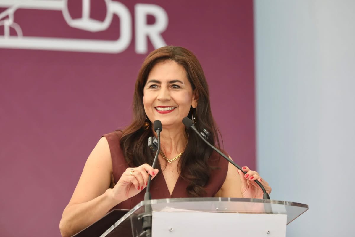 Michoacán es mejor gracias a sus maestras y maestros: Gaby Molina