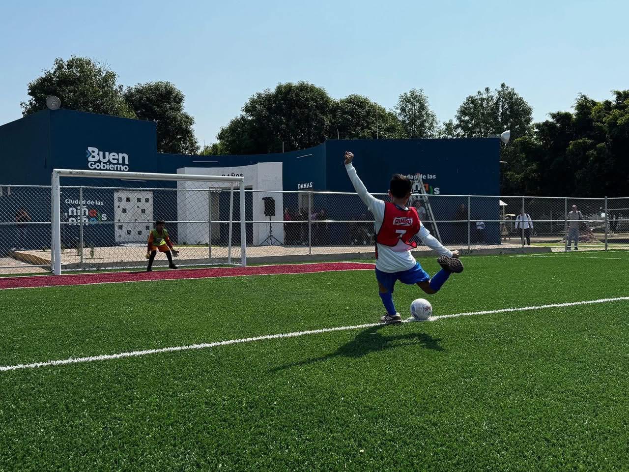 Justo Sierra gana en penales y obtiene pase a la Fase Estatal del Futbolito Bimbo Zamora 2025