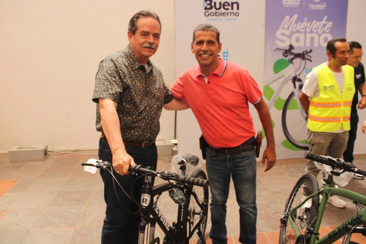 Realizan segunda entrega de bicicletas del programa 