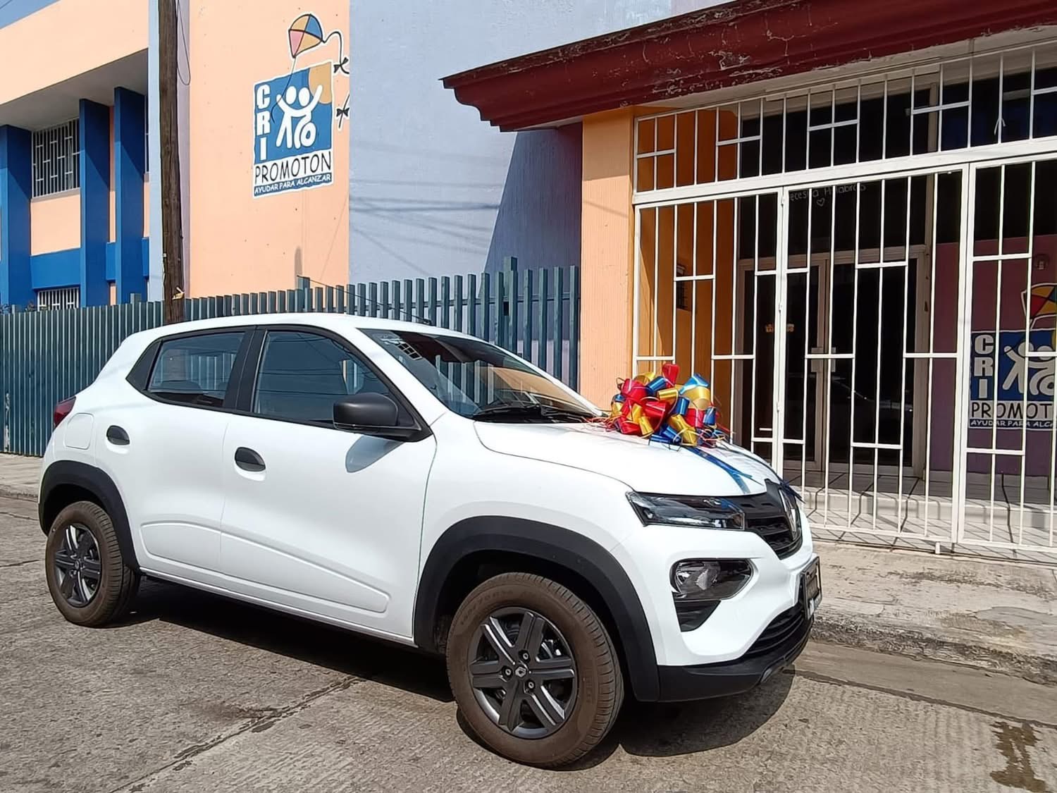 Entregan premios de la Tómbola Promotón 2025