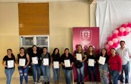 En CEDECO Jacona realizan capacitación en aplicación de keratinas, pestañas y extensiones de cabello