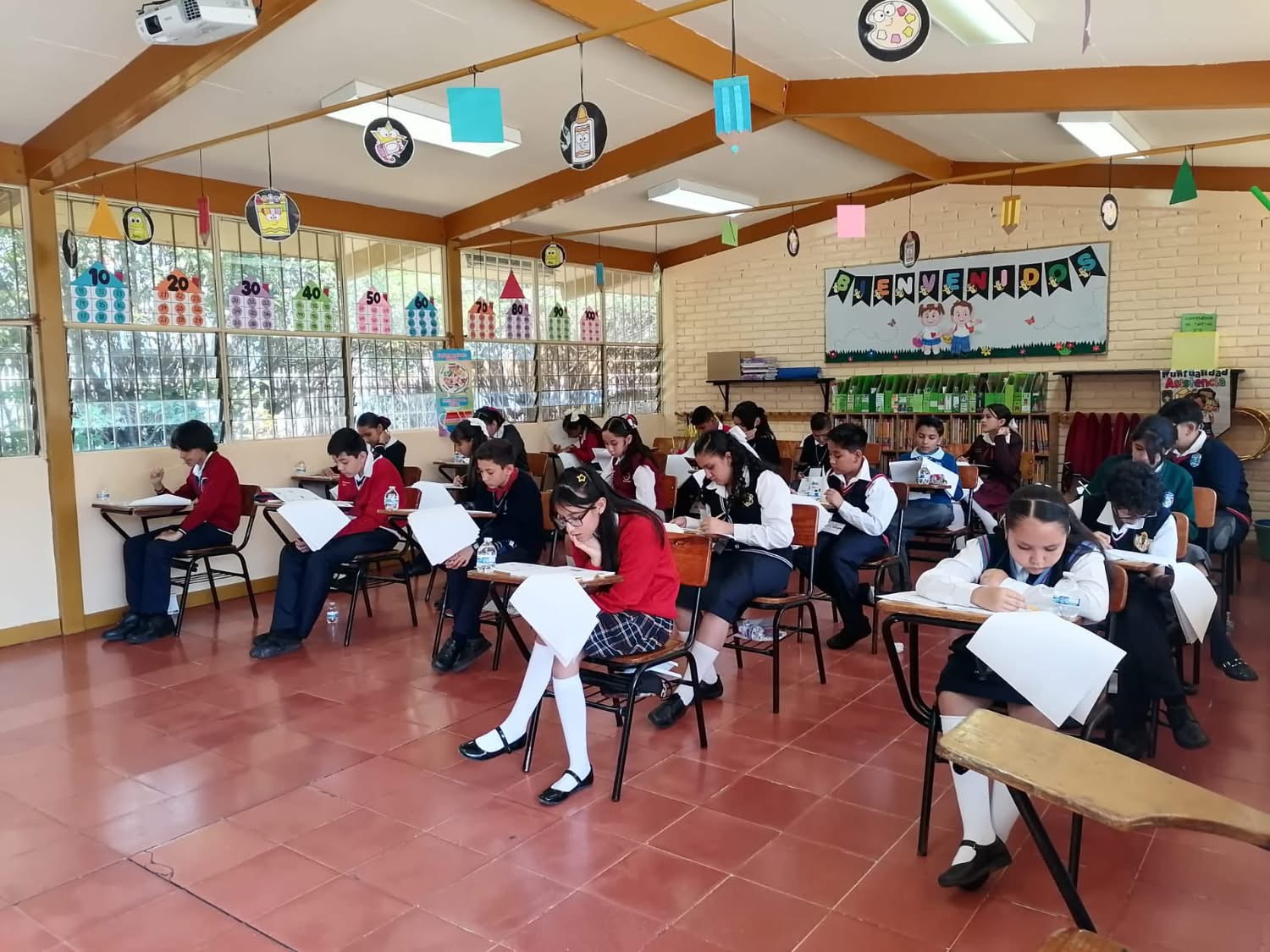 Prestarán atención a posible afectación en niños por sobrepeso y obesidad