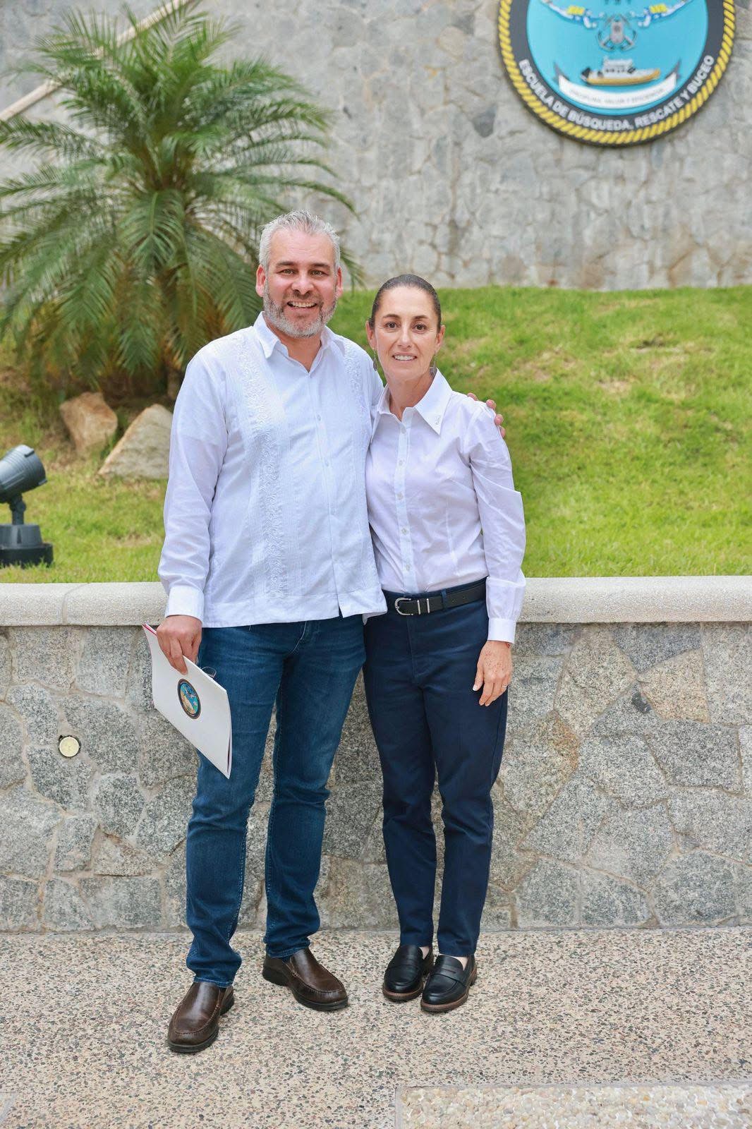 Reconoce Sheinbaum a Bedolla por construcción de teleféricos en Michoacán