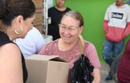 Inicia Rocío Soto entrega de despensas en colonias y comunidades