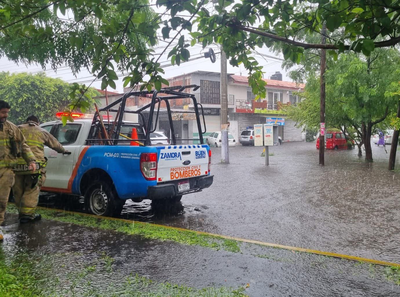 Activan protocolo de seguridad por intensas lluvias en Zamora