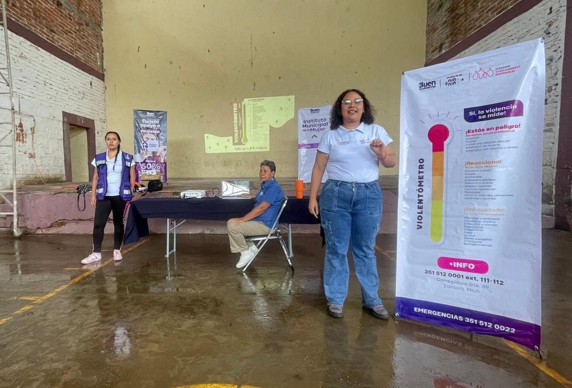 IMM llevo beneficios integrales a mujeres de Atacheo de Regalado