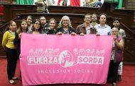 Tras aprobación de reforma propuesta, Emma Rivera celebra el reconocimiento constitucional de la Lengua de Señas
