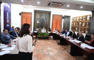 Zamora aprueba reglamentos para protección de la niñez y mejora regulatoria