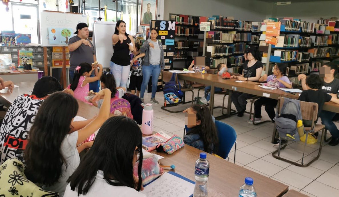 Fomentan lectura y lengua de señas en curso de verano “Mis Vacaciones en la Biblioteca 2025
