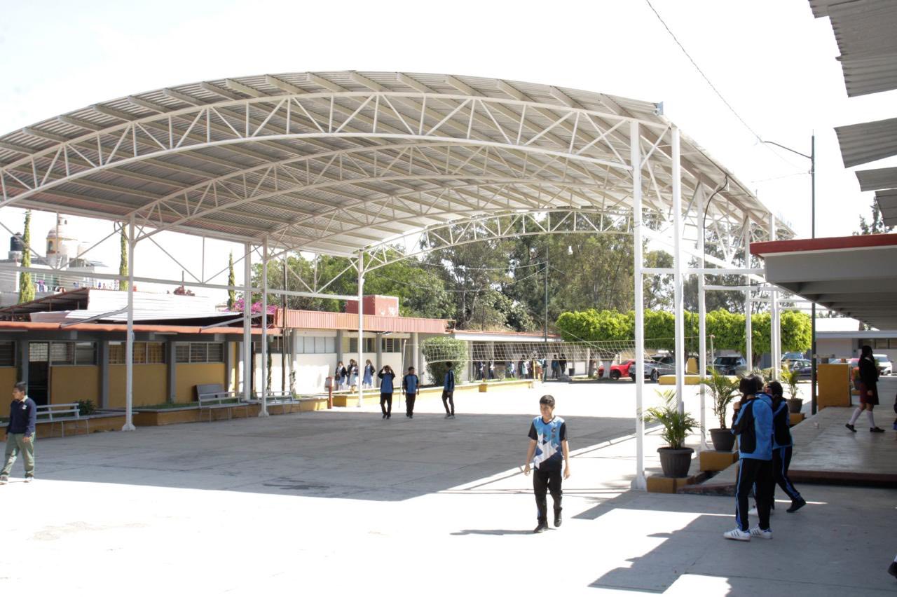 Obra educativa, esencial para el tercer ciclo escolar completo: Gabriela Molina