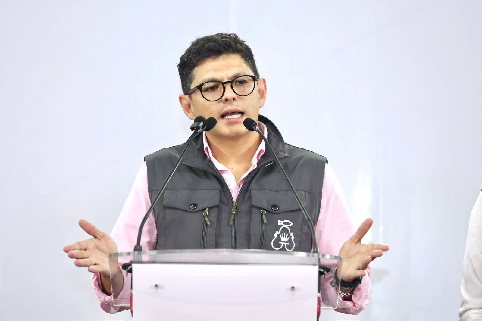 Con más de 10 mdp Gobierno de Michoacán impulsa producción de guitarras de Paracho