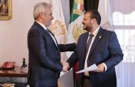 Nombra Bedolla a Raúl Zepeda como nuevo secretario de Gobierno