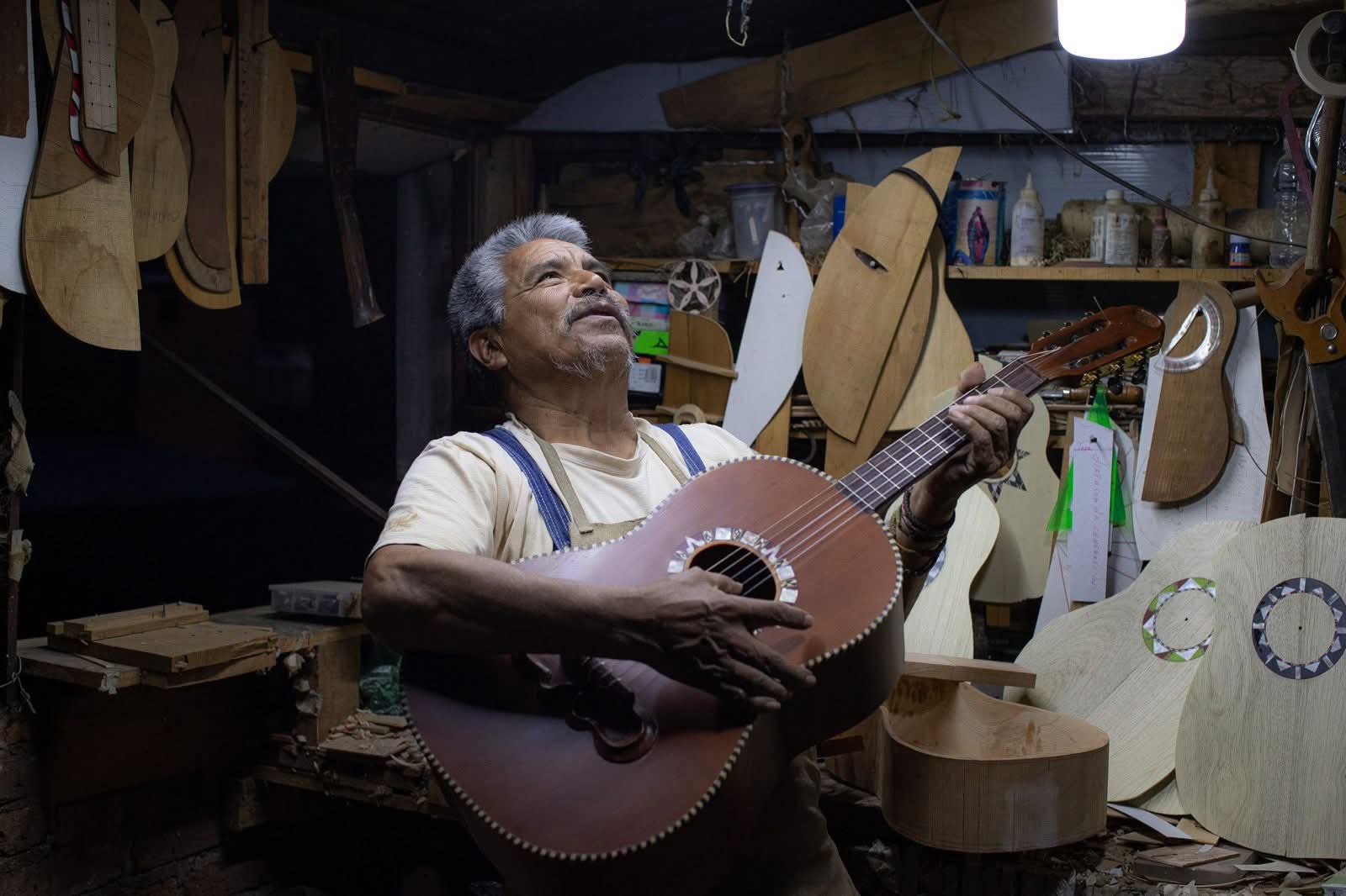 Gobierno de Michoacán avanza en la Indicación Geográfica de la guitarra de Paracho: Casart
