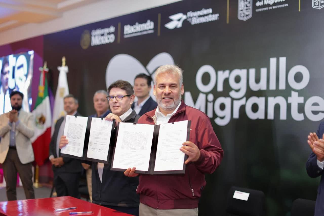 Bedolla y Federación unen esfuerzos por la comunidad migrante