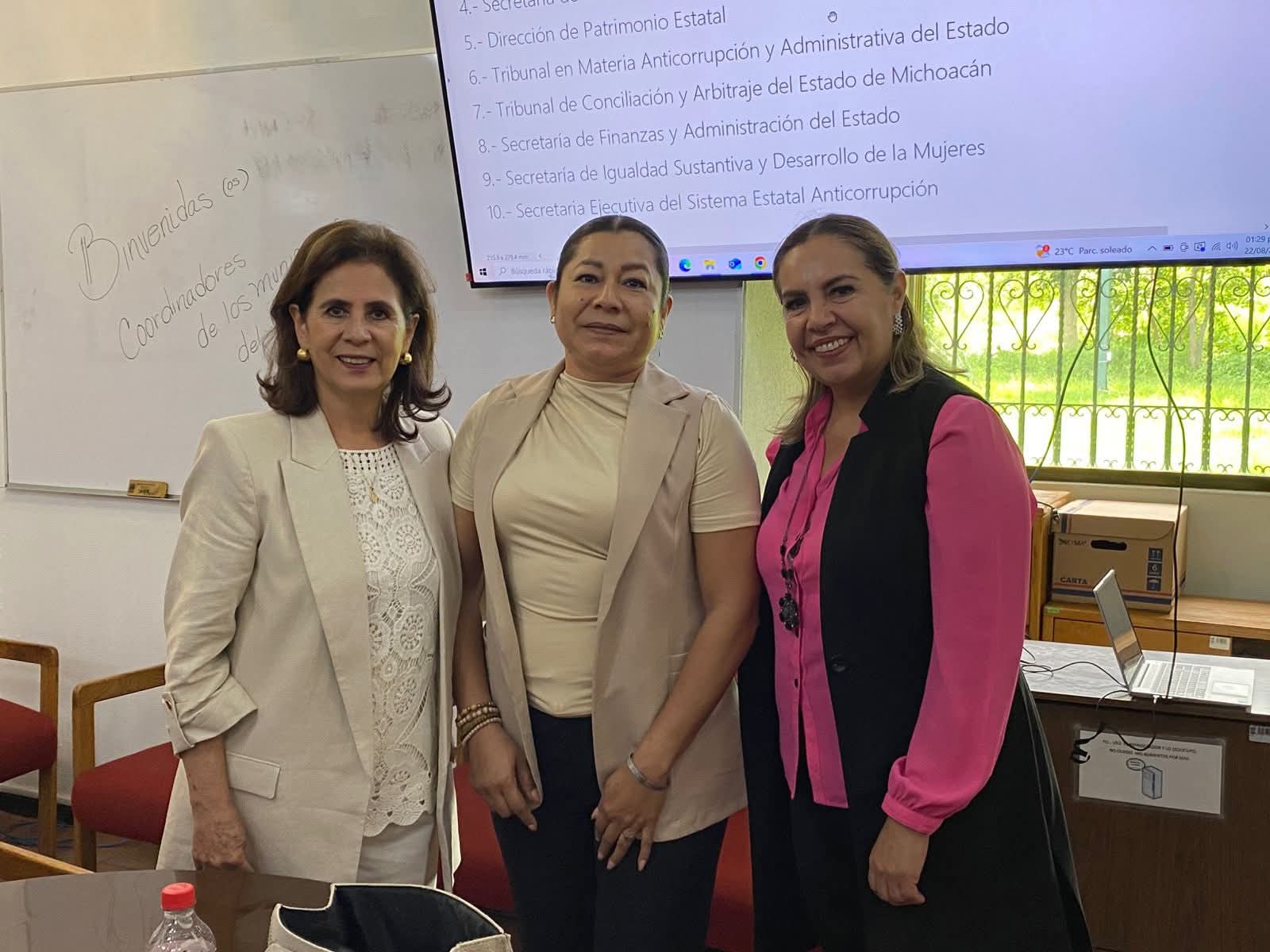 Realizan con éxito primera reunión estatal de coordinación de Síndicos en Michoacán