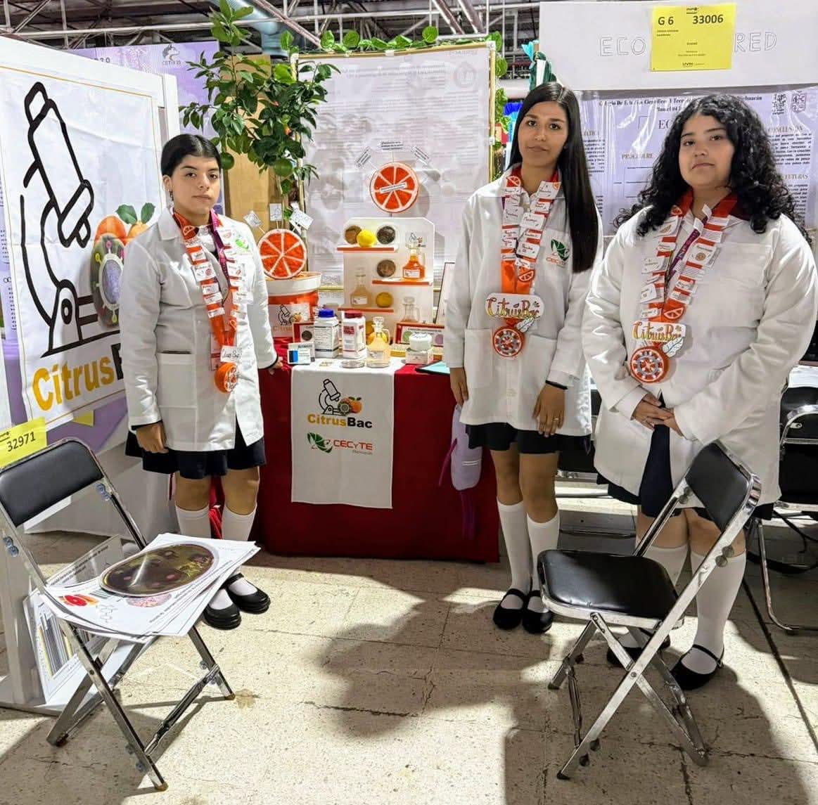Alumnas del Cecytem compiten en concurso internacional de ciencia