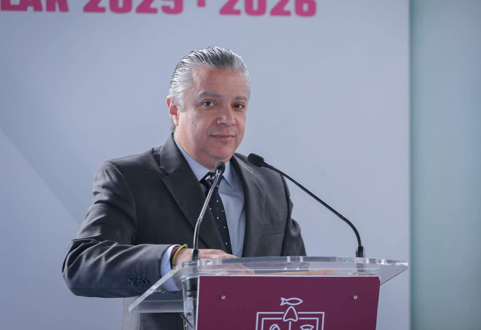 UMSNH recibirá íntegro su presupuesto 2025; Gobierno de Michoacán compensará el ajuste federal: Navarro García