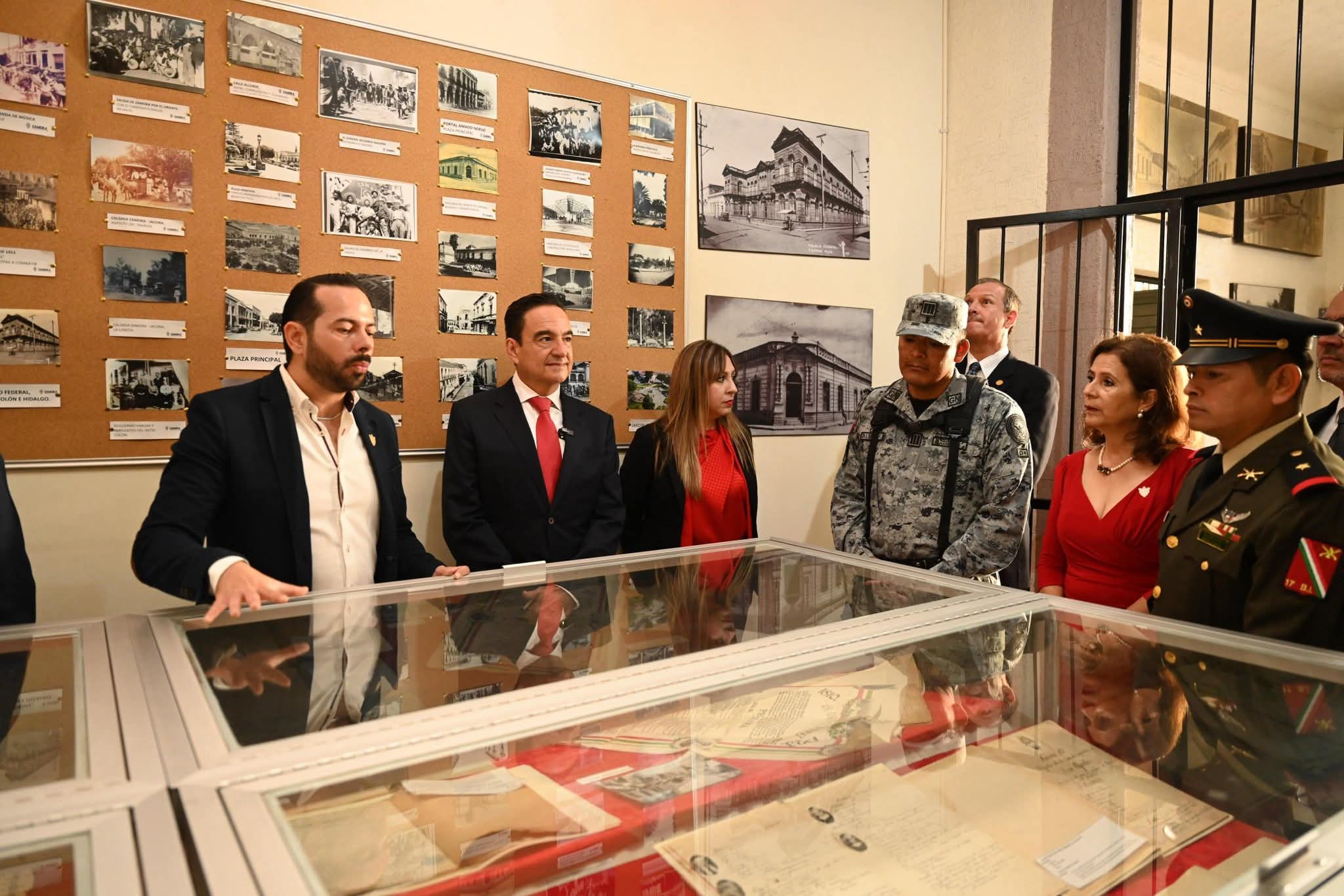 Exhiben antiguos bandos solemnes en el Archivo Municipal de Zamora
