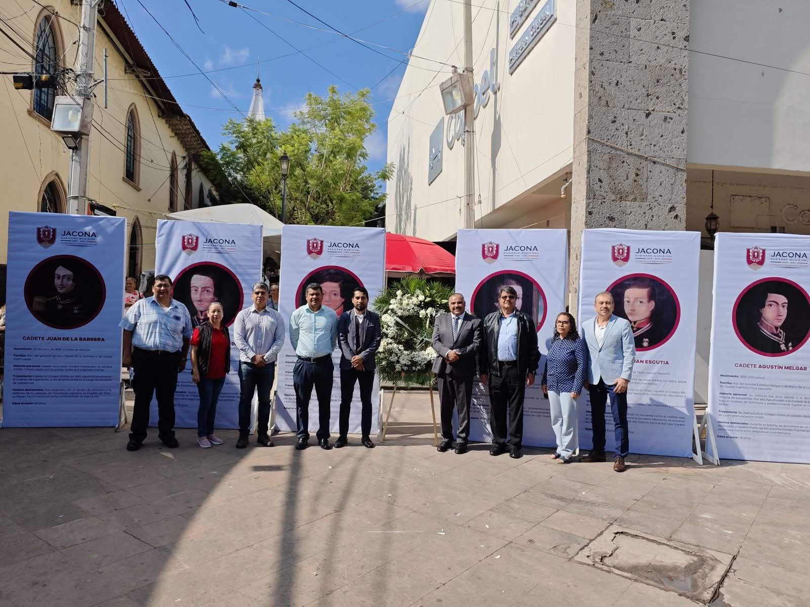 Honran a los Niños Héroes en Jacona