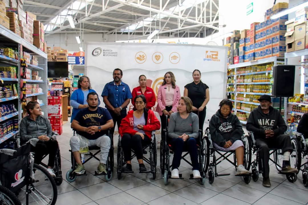 Donan sillas de ruedas al DIF Jacona y CRI PROMOTON