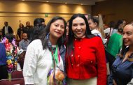Adriana Campos Huirache destaca el valor de visibilizar la voz de las mujeres en la política libro “MujerEs Michoacán