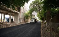Rehabilitan carril norte de la calle Ferrocarril Oriente en Jardines de Jericó