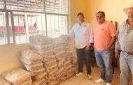 Joel Verduzco apoya construcción de comedor en Telesecundaria del Sauz de Magaña