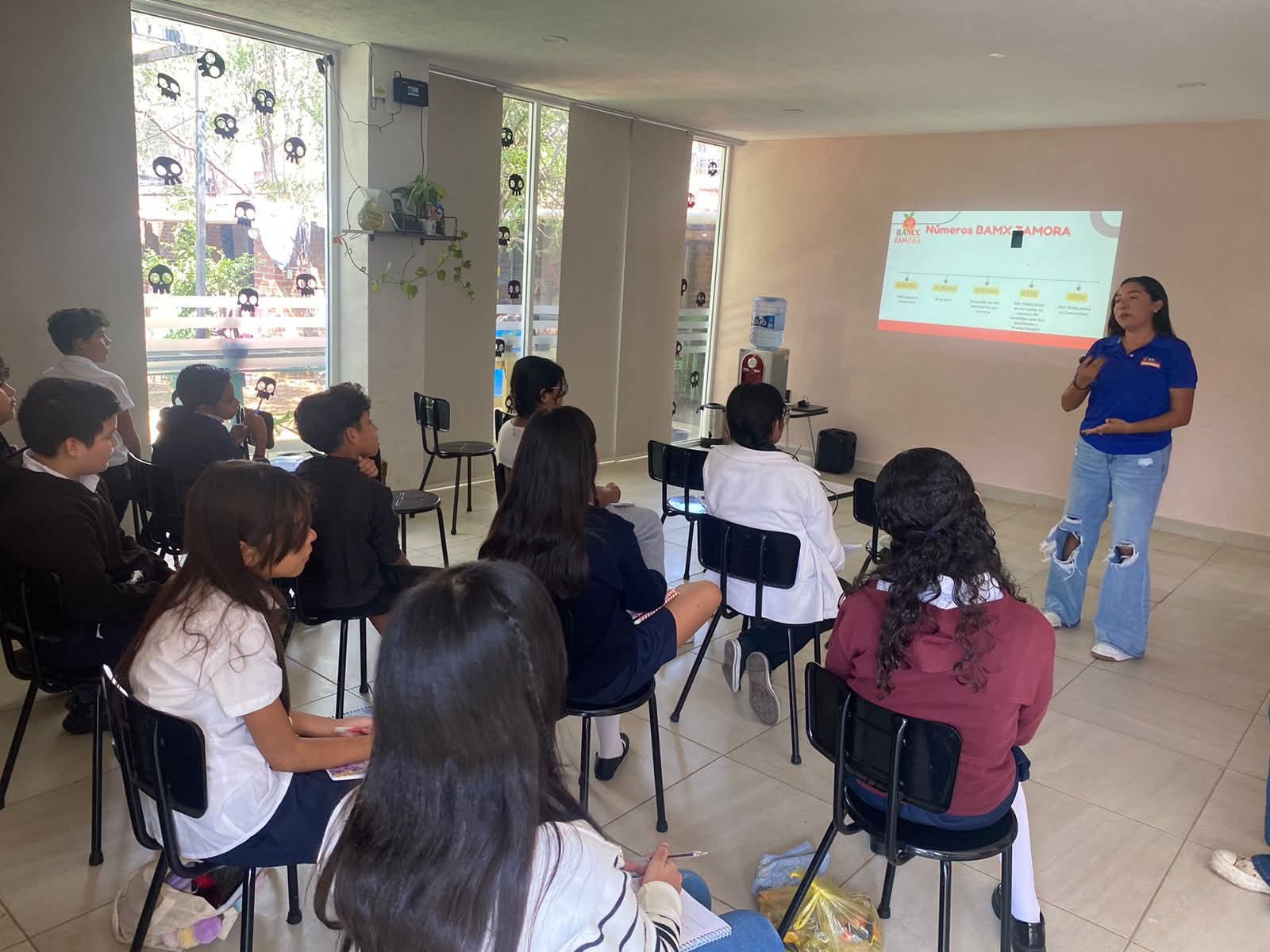 Alumnos de Colegio Capital refuerzan conocimientos sobre inseguridad alimentaria