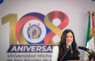 Giulianna Bugarini destaca que la UMSNH llega a sus 108 años con una reforma que le da certeza y futuro