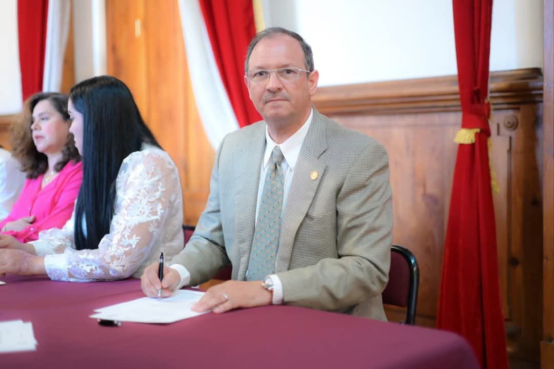 Aprobada la Iniciativa SAPAZ presentada por el diputado local David Martínez Gowman