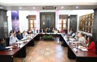 Cabildo de Zamora aprueba el tercer informe trimestral de la Cuenta Pública, la jubilación de trabajadora municipal y el reconocimiento a joven destacado en robótica