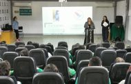 Ofrecieron conferencia “Dale Sí a la Vida” a escolapios de bachillerato
