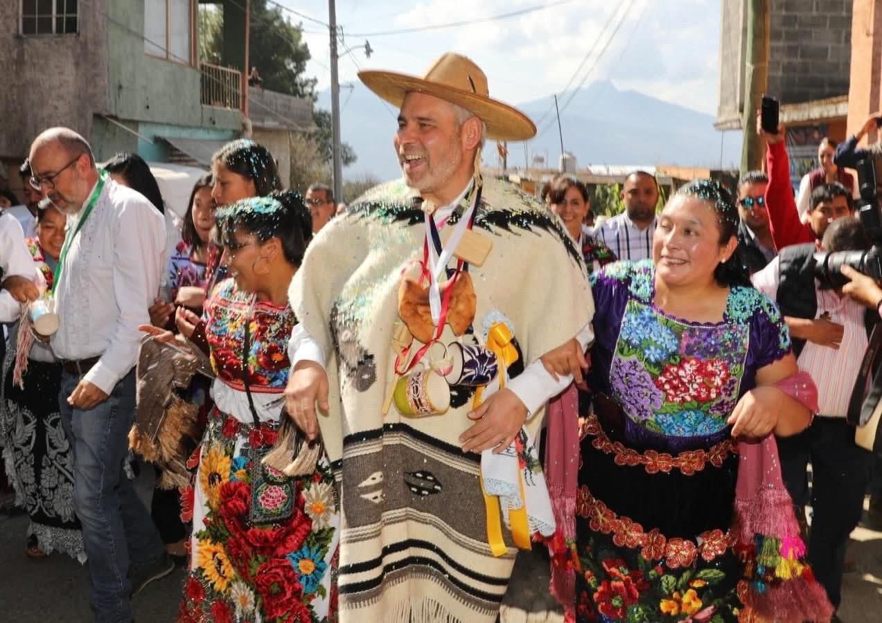 Michoacán avanza en justicia social; 163 mil habitantes de 48 comunidades indígenas en autogobierno: Bedolla