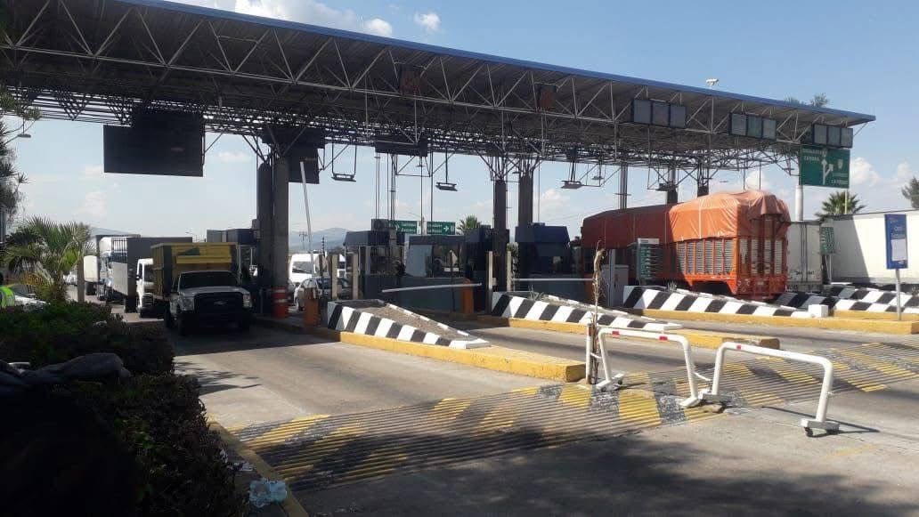 Libres, todas las carreteras de Michoacán: Bedolla