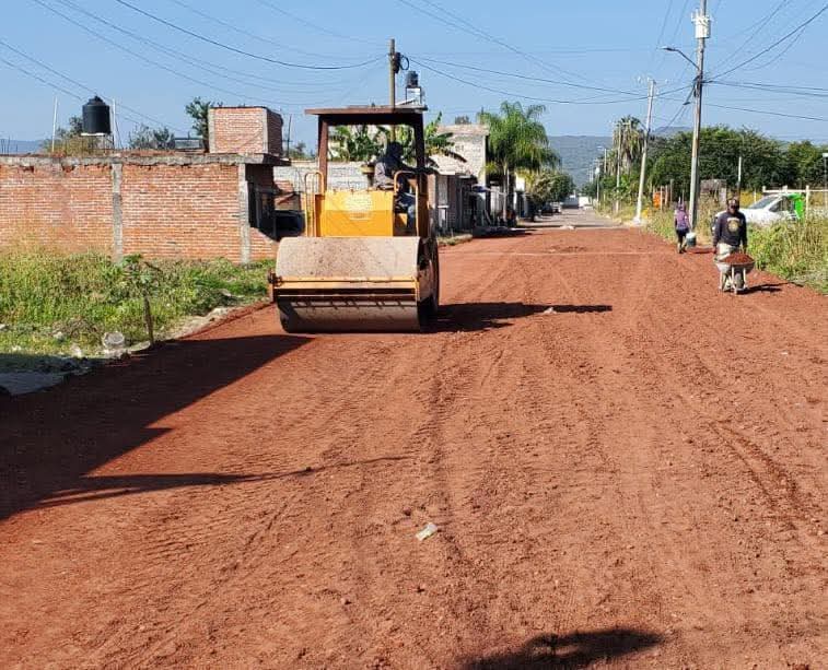 Avanza 40 por ciento obra de mejoramiento integral en calle Cerro de La Beatilla