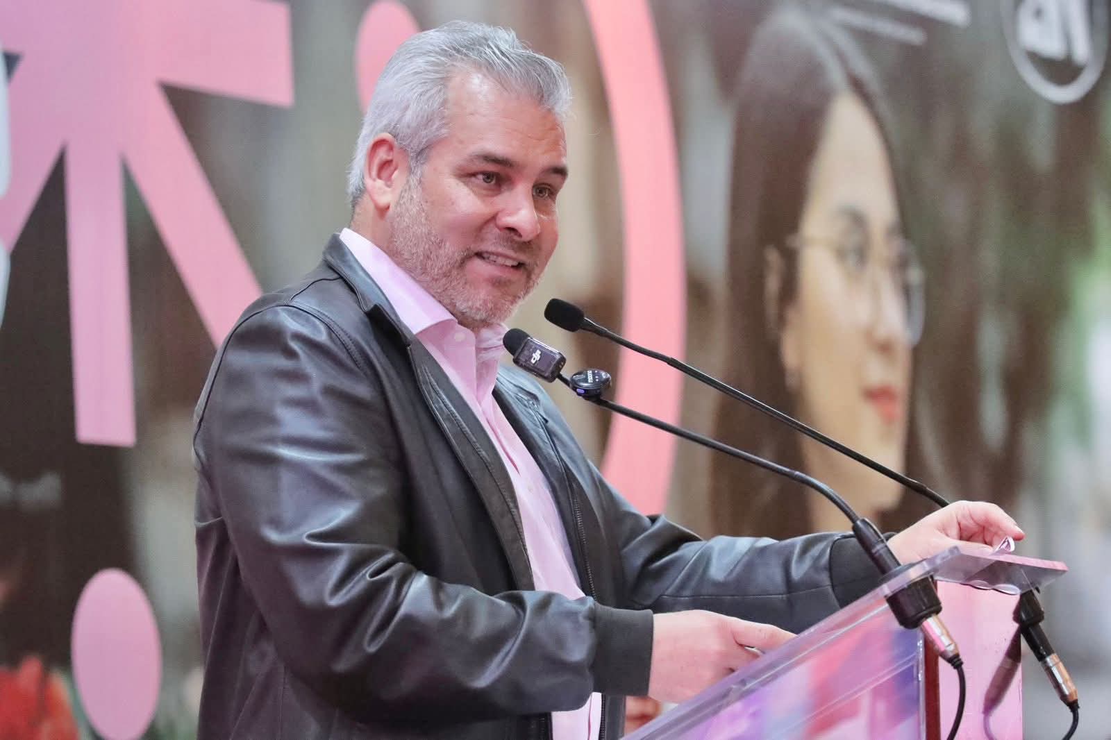 Michoacán avanza hacia la consolidación de centros de trabajo libres de violencia contra las mujeres: Bedolla