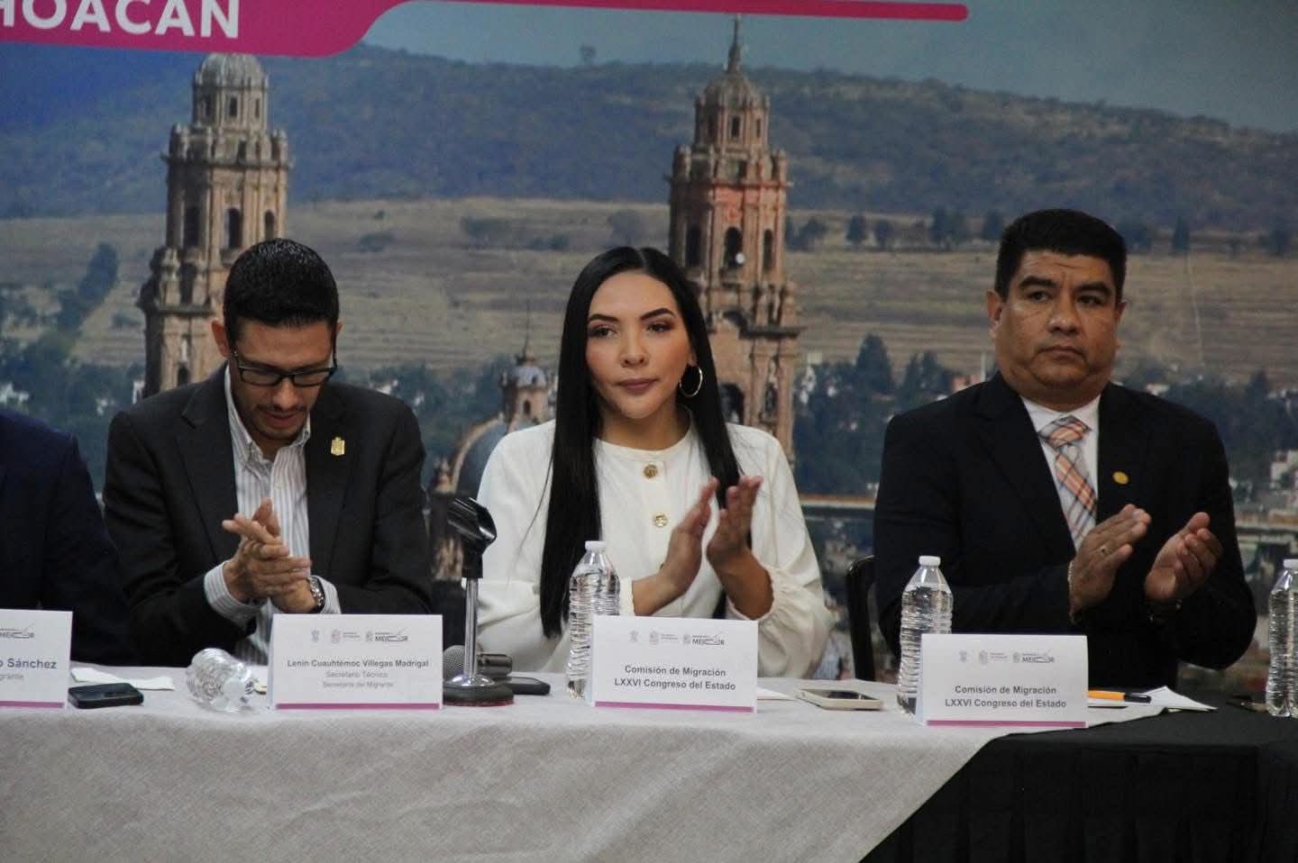 Adriana Campos Huirache reitera apoyo legislativo a migrantes en la instalación del Consejo 2025-2028
