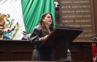 Jackie Avilés presenta iniciativa para fortalecer la protección y seguridad de las mujeres