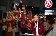 Zamora se ilumina con el desfile “Mágica Navidad 2025” y un mensaje de unión familiar